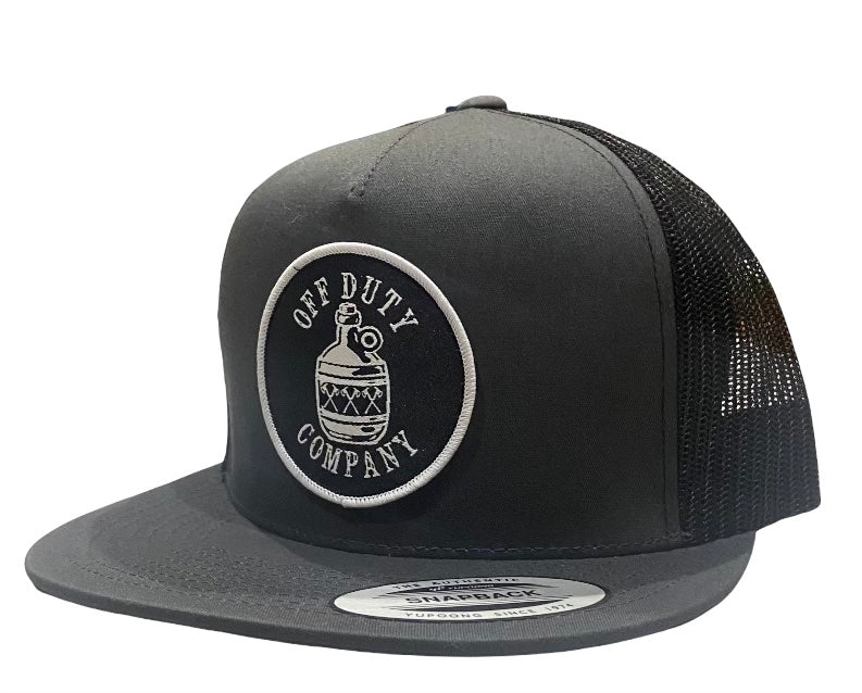 Off Duty "Black out" snap back